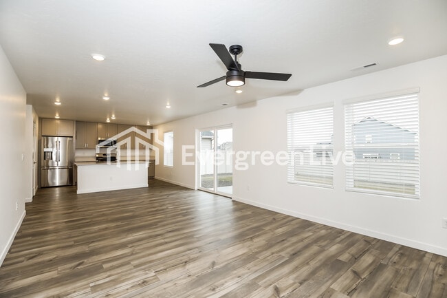 Photo - 15190 Nimbus Way