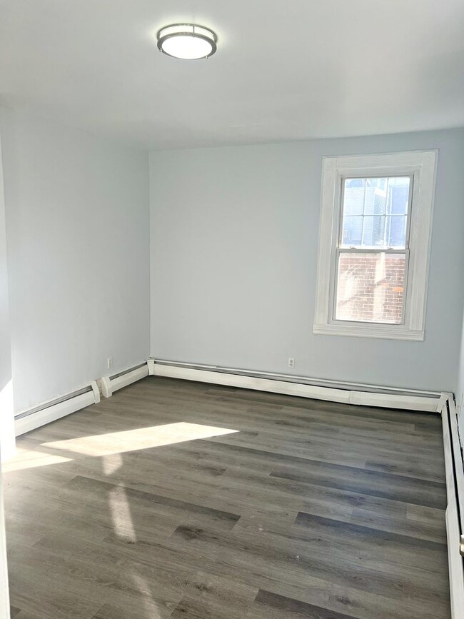 Photo - 705 22nd St Unit 705 22nd St