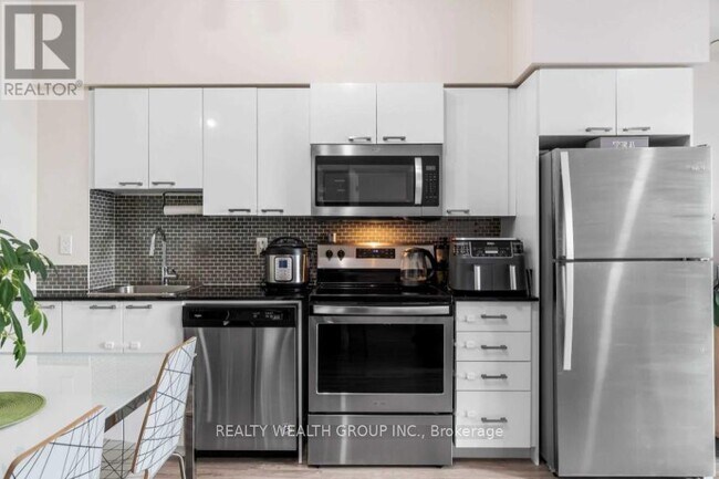 Photo - 2150 Lawrence Ave E Unit 907