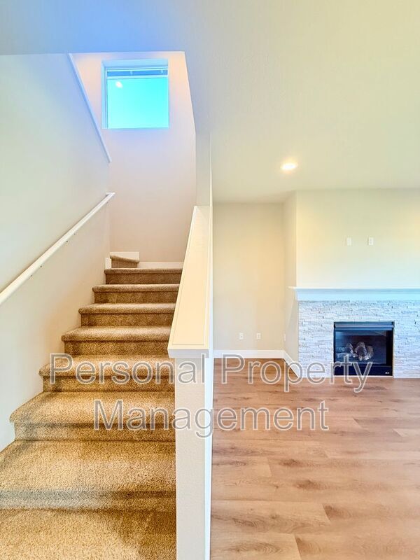 Photo - 8728 N 1st St