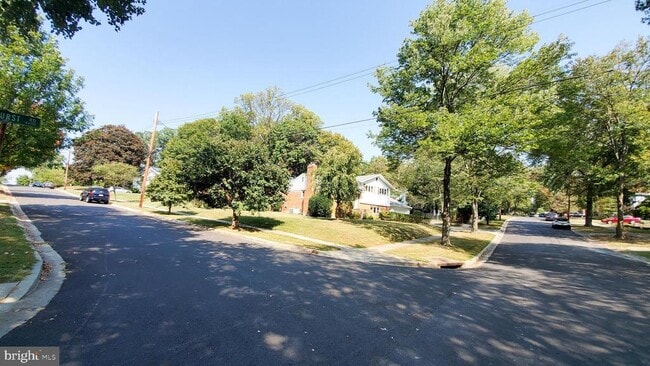 Photo - 6415 Rockhurst Rd