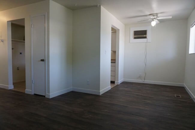 Photo - 8281 Ivy Dr Unit 8287