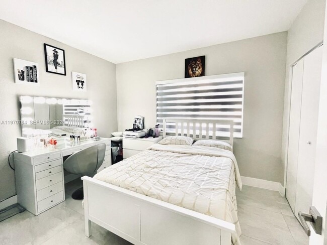 Photo - 7090 NW 177th St Unit 108-9