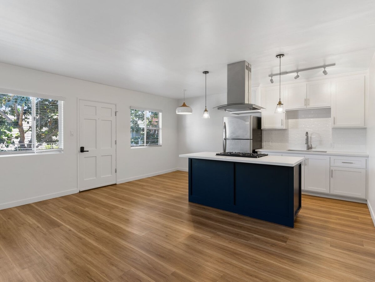 Photo - 936 Cedar Avenue