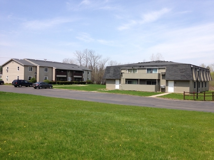Eastland Valley Apartments - Eastland Valley Apartments