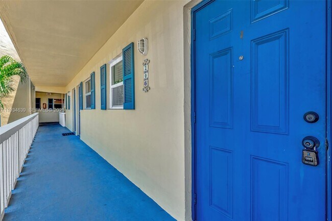 Photo - 1400 NE 57th Ct Unit 206