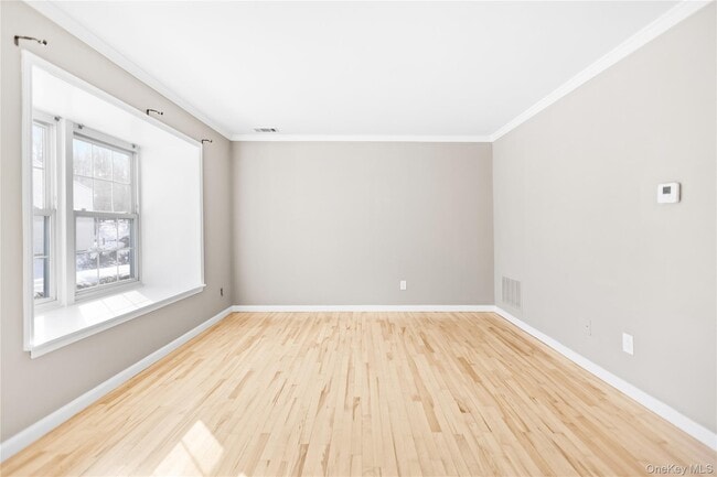 Photo - 10 Bartlett Commons