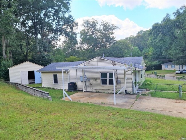 Photo - 1102 Jameswood Ct