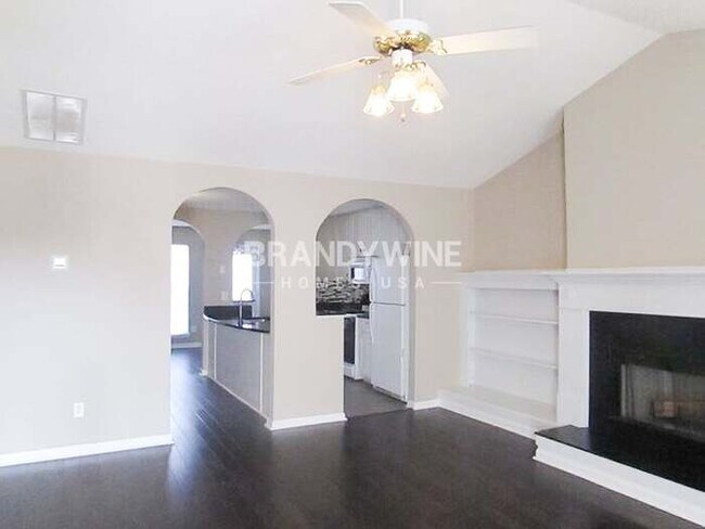 Photo - 3686 Hudson Way