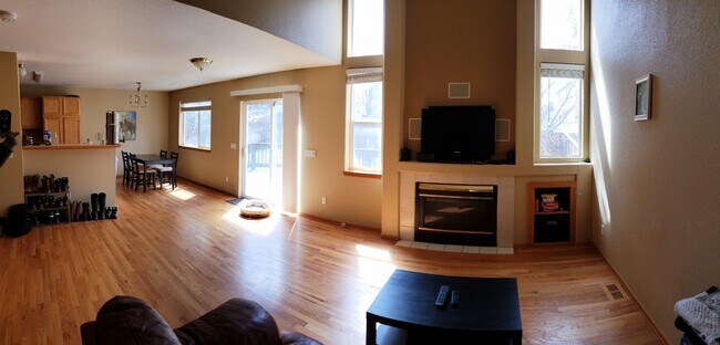Photo - 10449 Hollyhock Court