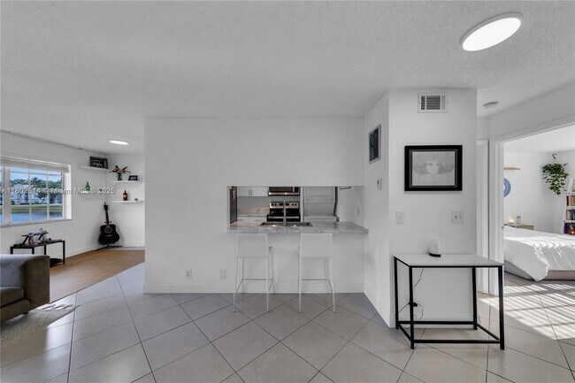 Photo - 333 SW 86th Ave Unit 206