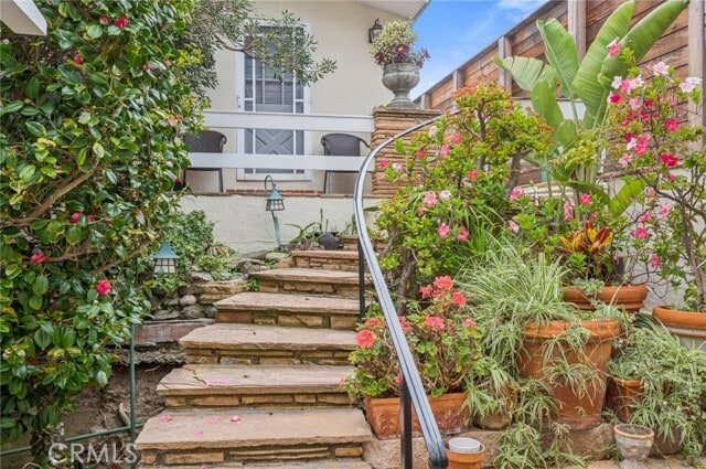 1139 Gaviota Dr