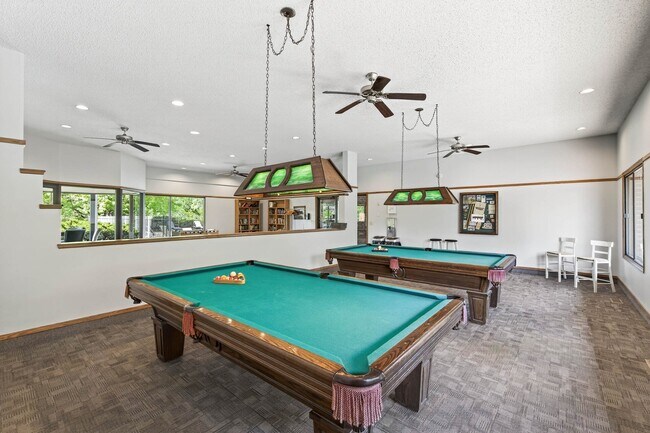 Oak Pointe Apartments