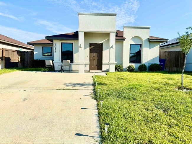 Photo - 3011 Bluebell Ct House