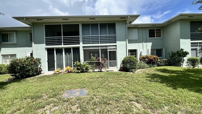 2440 SW 22nd Ave Unit 707