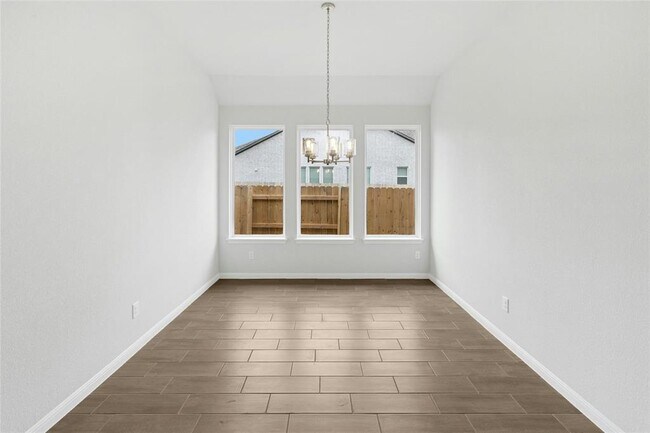 Photo - 161 Smithsonian Ln