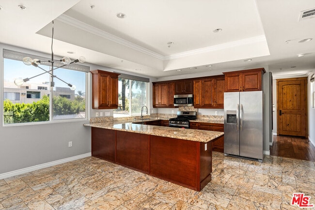 Photo - 632 Kings Rd Unidad 202