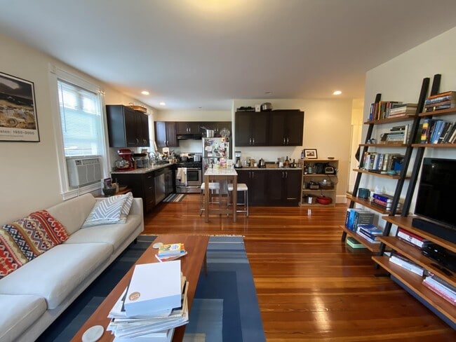 Photo - 28 Chatham St Unidad 2