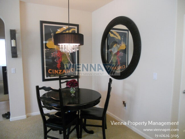 Photo - 120 Talmont Cir