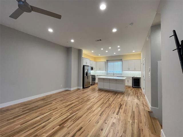 Photo - 4910 Live Oak St