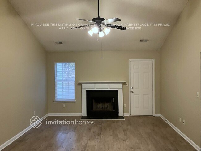 Photo - 706 Denise Ct