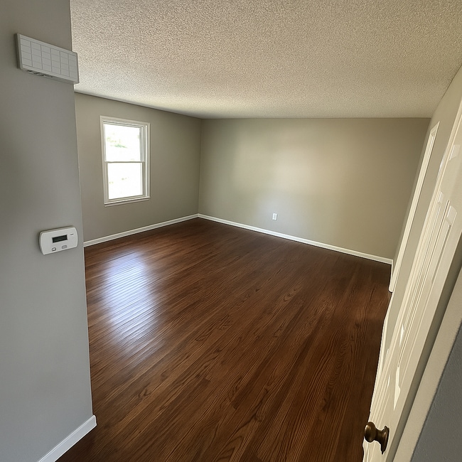 Photo - 6752 Foxbend Ct