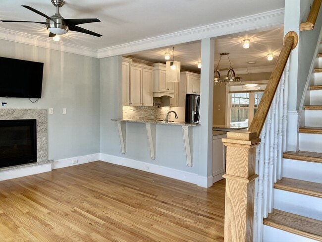 Photo - 305 Mallard Ave