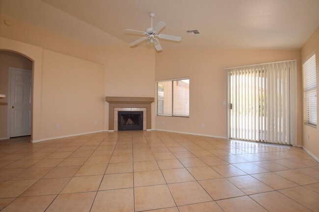 Photo - Beautiful Gilbert Home!