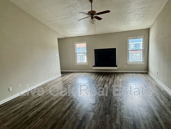 Photo - 2132 Point Hollow Ct.