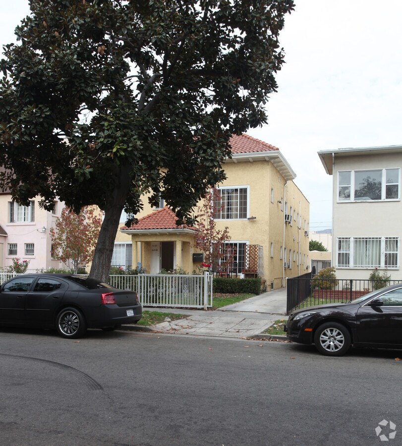 Photo - 6123-6125 Afton Pl