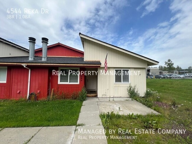 Building Photo - 4544 Reka Dr