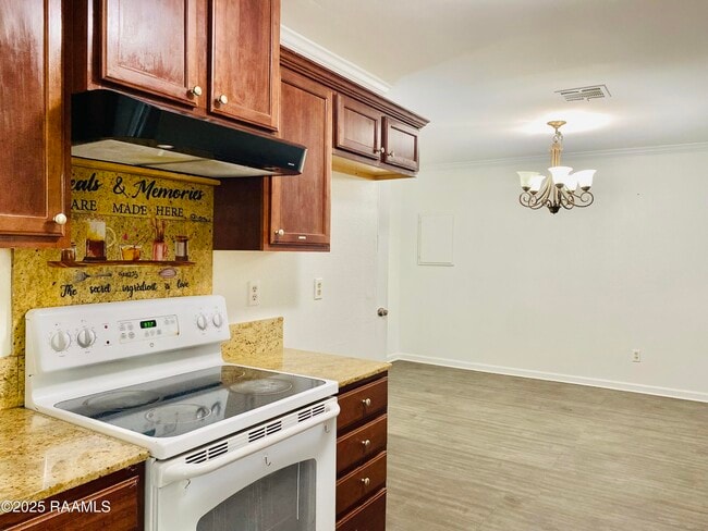 Photo - 107 St Nicholas Dr