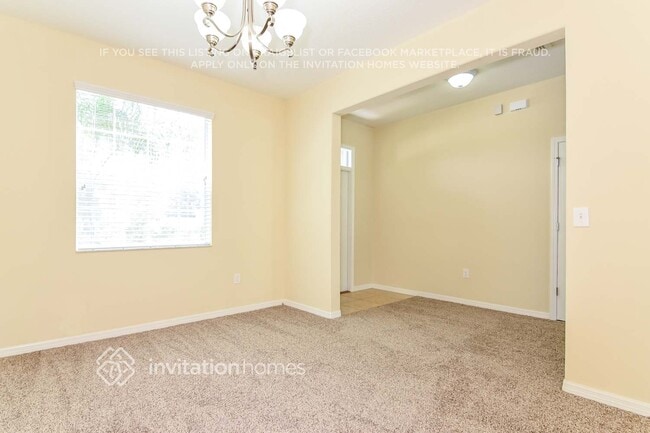 Photo - 3227 Berwick Ln