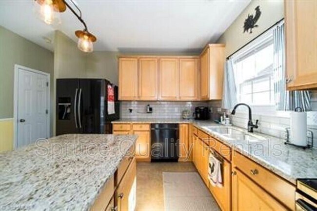 Photo - 6201 Black Willow Dr