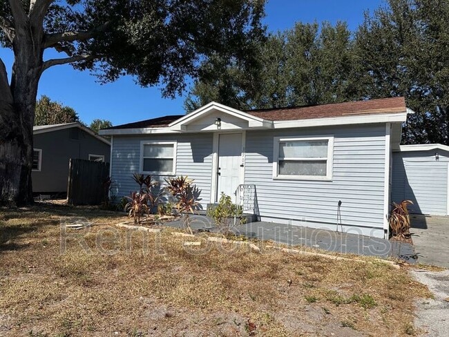 Building Photo - 3905 54th Ave N