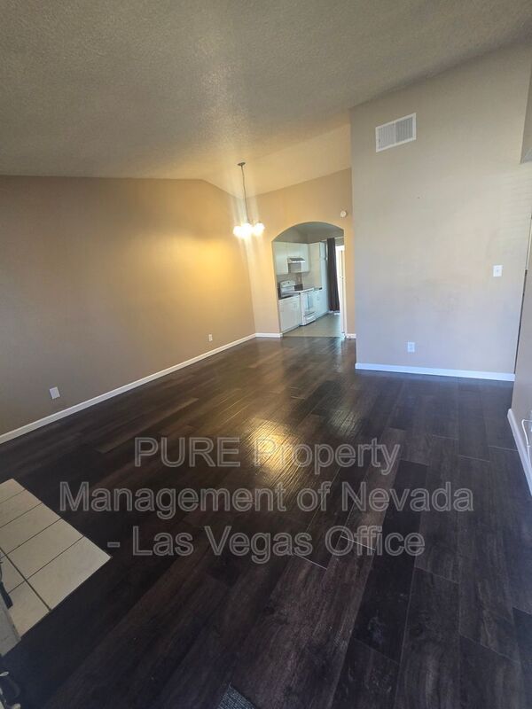 Photo - 4270 Rollingstone Dr