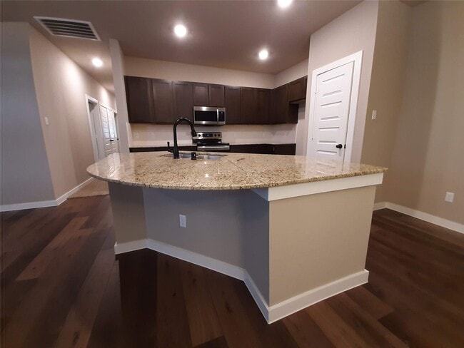 Photo - 25148 Pacific Wren Dr