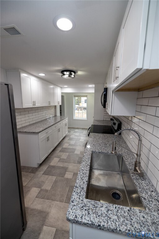 Photo - 116 E 15th St