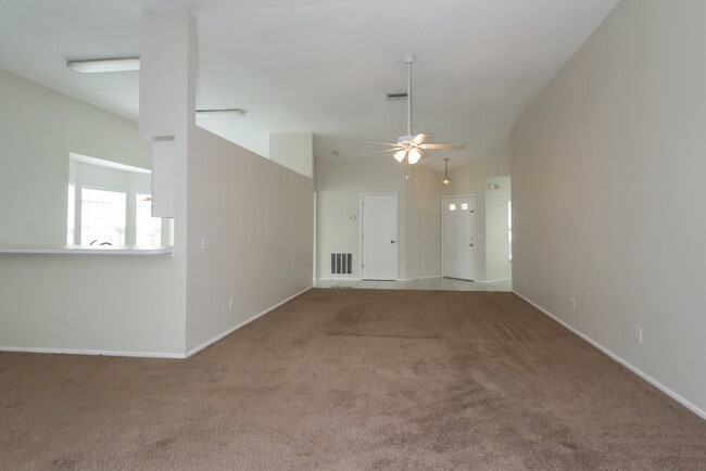 Photo - 4814 11th Ave Cir E