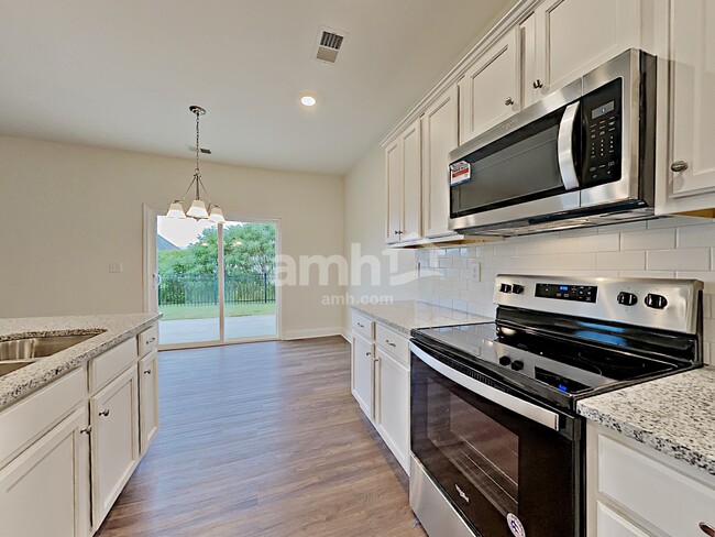 Photo - 1006 Merlot Ct