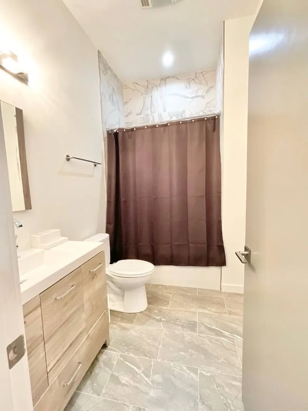 Photo - 2234 St Ann St.