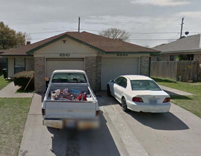 Building Photo - 6841-6843 S Creek Dr Unit 6841 South Creek Drive