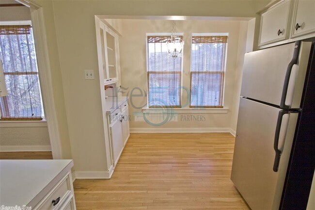 1315 Kavanaugh Blvd Unidad 1315 Kavanaugh Apt. 4