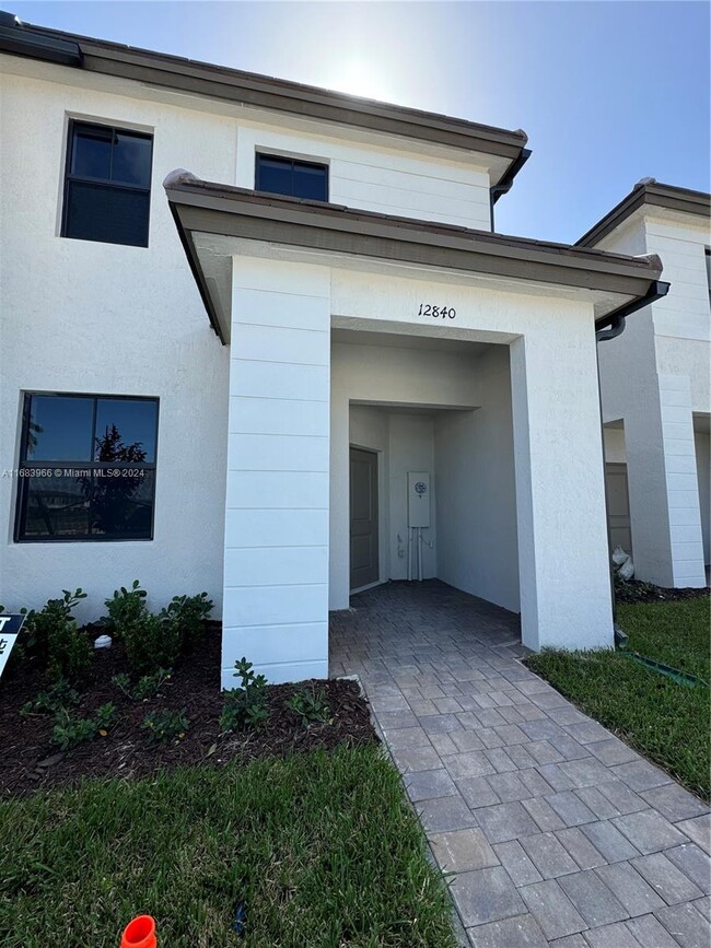 Photo - 12840 SW 232nd Ter Townhome