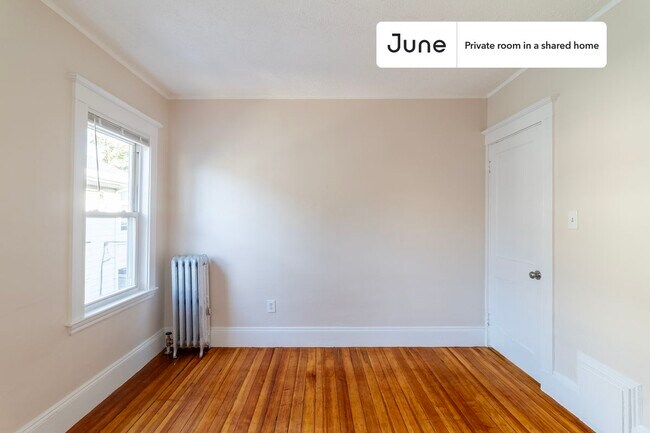 Photo - Room in Shared 6 bed/2 bath home Unidad A