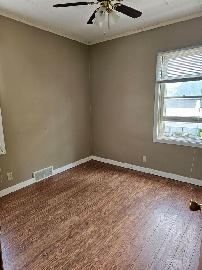 Photo - 2 Bed 1 Bath Single Family Home in Wisconsin Rapids