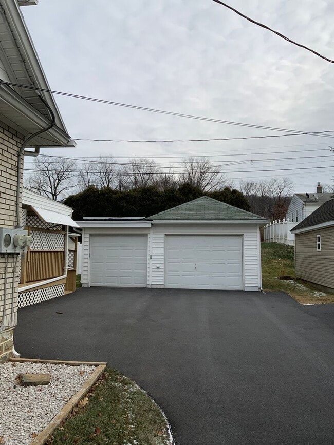 Photo - 4247 TENTH AVENUE Unidad 4247 TENTH AVENUE