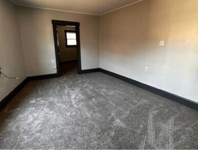 Photo - 507 Harmony Ave Unit 2F