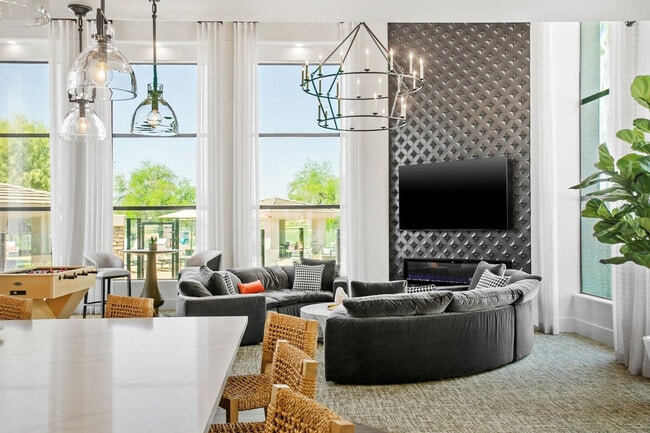 Photo - 14201 N 70th Way Unit SI ID1496939P