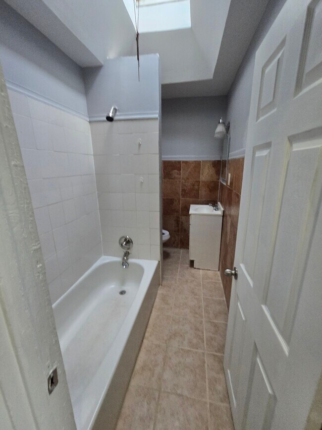 Photo - 71 Theodore St